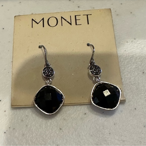 NWT Monet Earrings- silver tone dangle with black faceted square bead - Picture 5 of 8